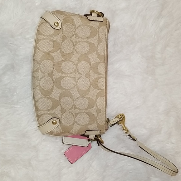 🛍Coach Wristlet Bundle 💘 - Picture 3 of 12